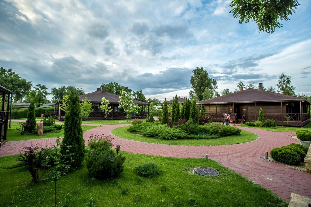 Bartolomeo Hotel Dnipro Exterior photo